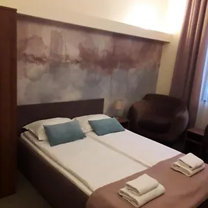 Vrest Homestay